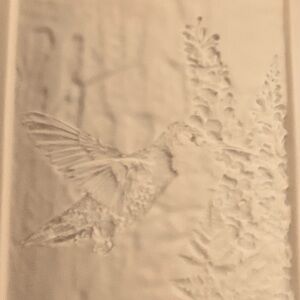Sweet Nectar - Translucent Porcelain Lithophane Hummingbird Night Light